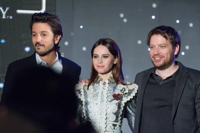 Diego Luna, Felicity Jones, and Gareth Edwards at the Rogue One Japan premiere red carpet